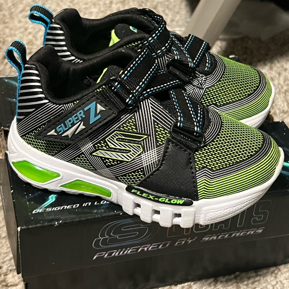 Skechers Kids Black and Neon Green Light-Up Sneakers